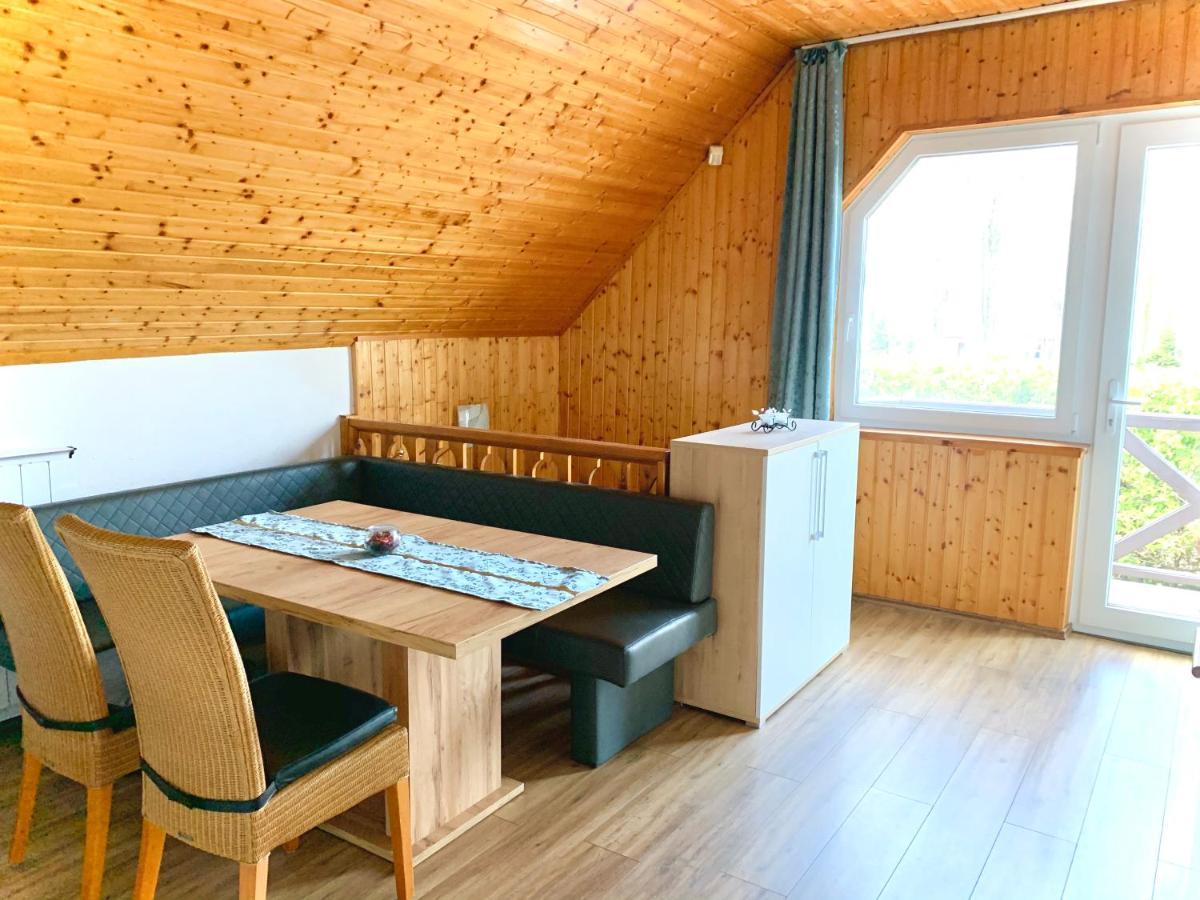Balatonföldvár Centrum Apartmanok Esterno foto